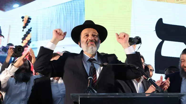 אריה דרעי במטה ש"ס