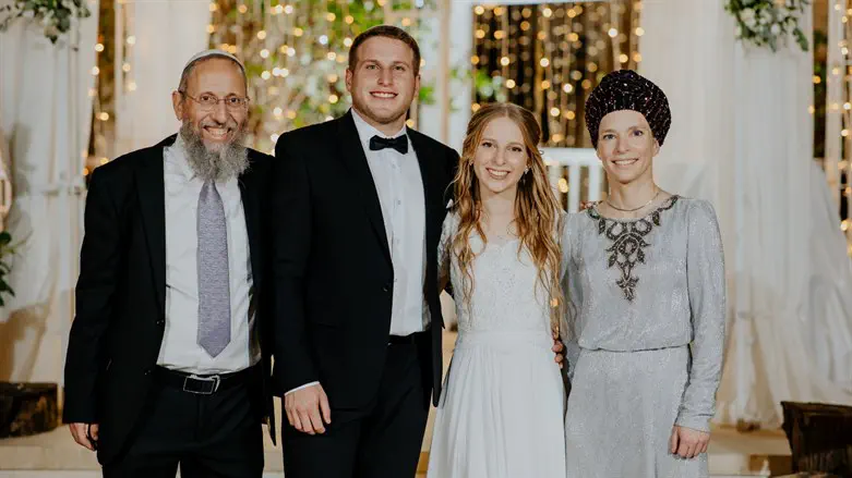 שרון רימון, רננה רימון, אוריה קפלן, הרב יוסף צבי רימון