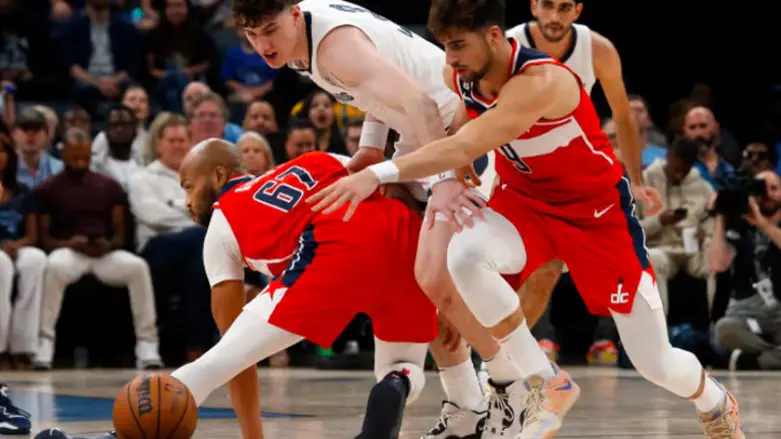 אבדיה מול ממפיס הלילה