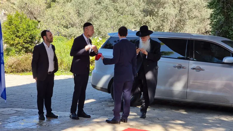 נציגי יהדות התורה 