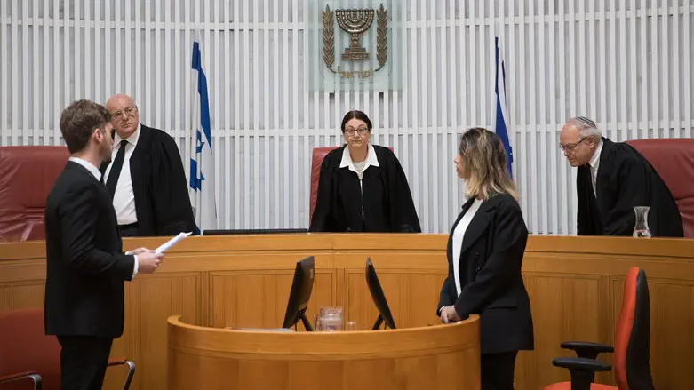 Верховный суд. Иллюстрация