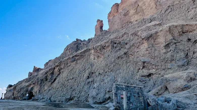 הפסל של אשת לוט