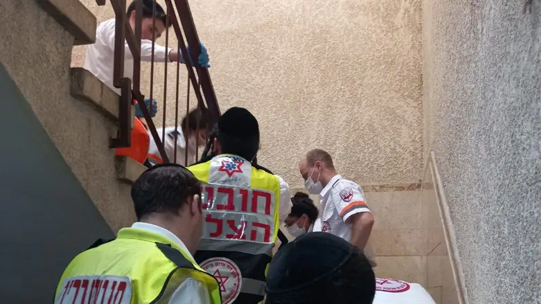 United Hatzalah volunteers at the scene