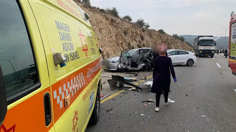 На месте теракта на шоссе №5