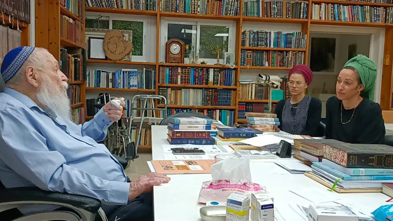 נשות הפורום עם הרב דרוקמן