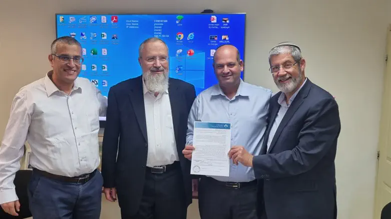 הרב שפר, זהר ינון, הרב אישון וארנון זית