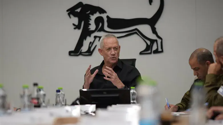 השר בני גנץ בהערכת המצב