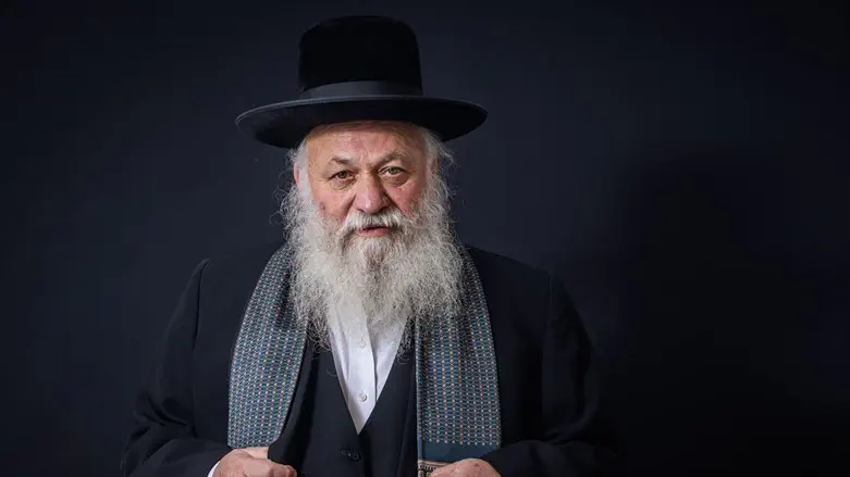 יצחק גולדקנופף