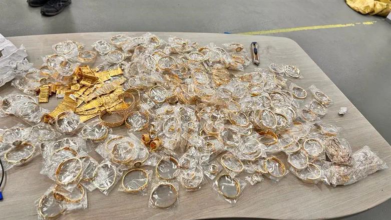 תכשיטים יקרי ערך