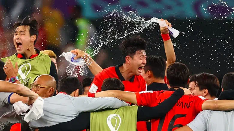 שחקני דרום קוריאה חוגגים הפתעה גדולה