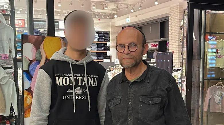 אהרון גרנות והנער החרדי בפוקס