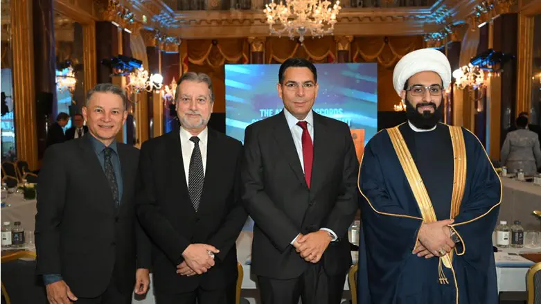 (R. to l.) Imam Mohammed Tawhidi, Danny Danon, Rabbi Elie Abadie, Pastor Carlos