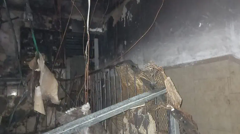 שריפה בבניין מגורים בבני ברק