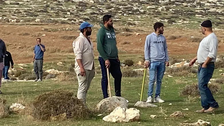 Жители Нахалат Цви