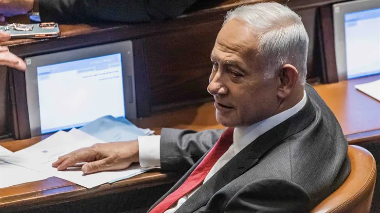 מעדיף לדחות את הדיונים על הרפורמות לאחר השבעת הממשלה. נתניהו