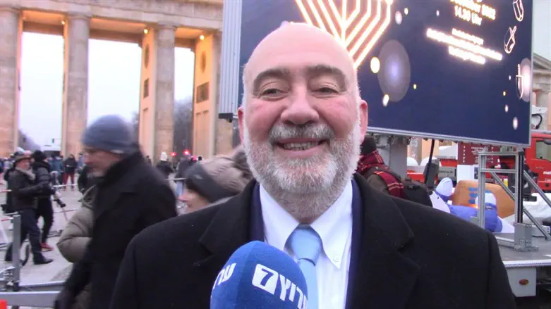 רון פרושאור