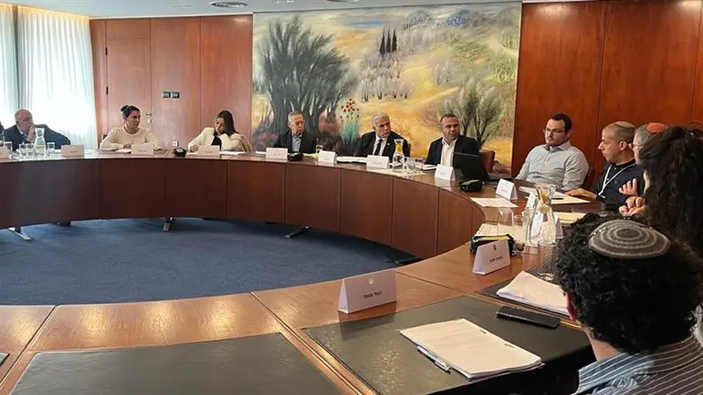 הדיון בכנסת, היום