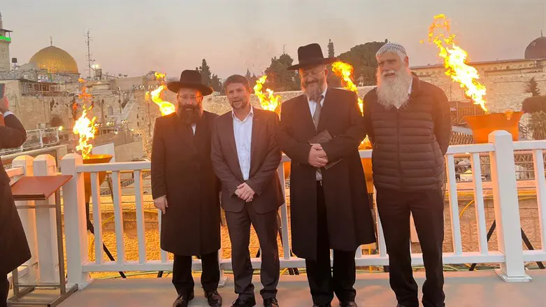 Бецалель Смотрич у Западной стены