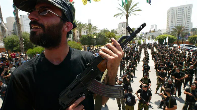 Боевики «Бригады мучеников Аль-Аксы». Иллюстрация