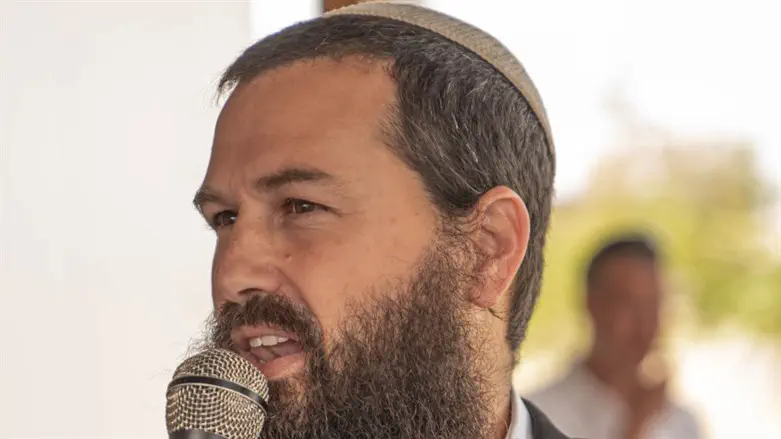 הרב מנחם נוביק