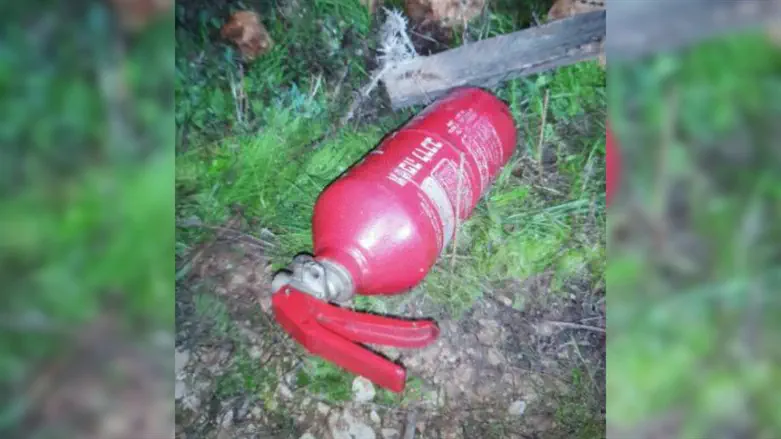 המטען בתוך מטף כיבוי