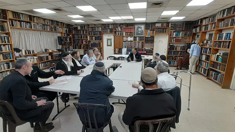 הישיבה הראשונה של מועצת איגוד ישיבות ההסדר ללא הרב דרוקמן זצ"ל