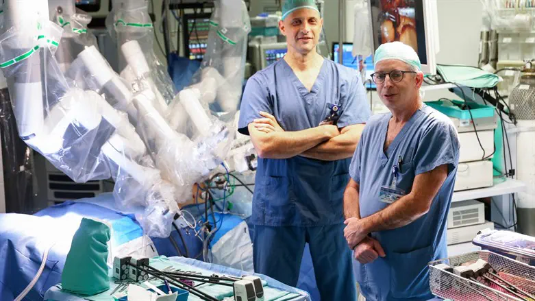 ד"ר שגיא ופרופ׳ להט