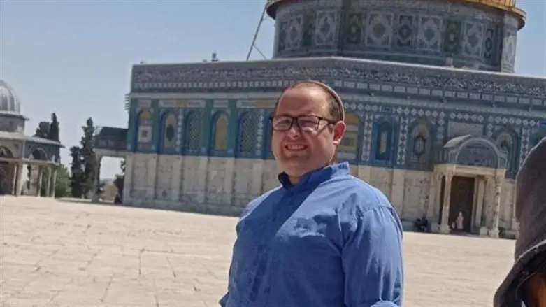 עקיבא אריאל