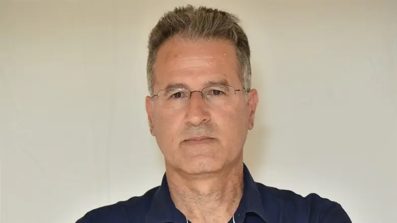 מבטיח לעזור. מועלמי