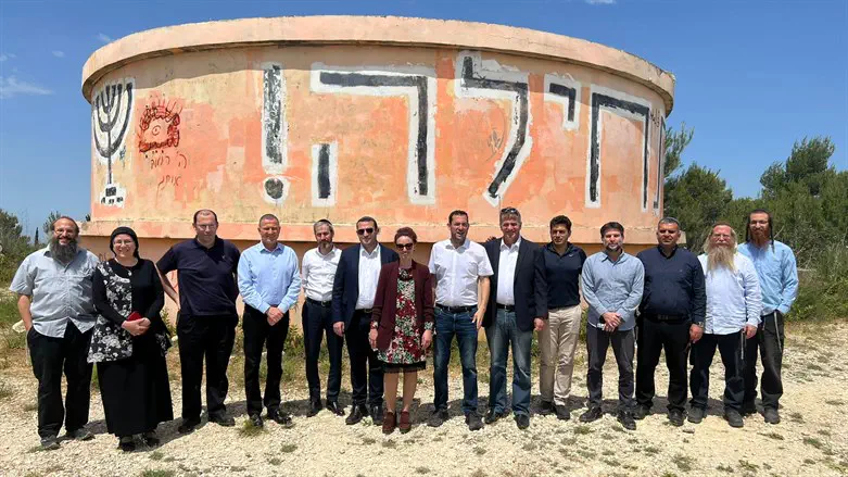 חברי כנסת בחומש