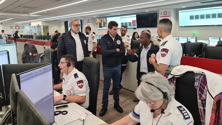 ח:כ משה סולומון במוקד 101