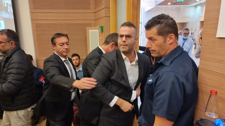 Opposition wreaks mayhem at Knesset Law Committee