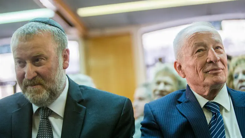 יהודה וינשטיין ואביחי מנדלבליט