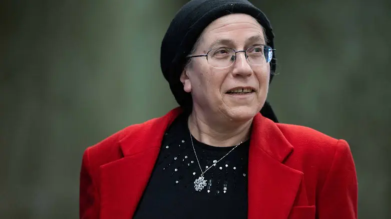 אורית סטרוק