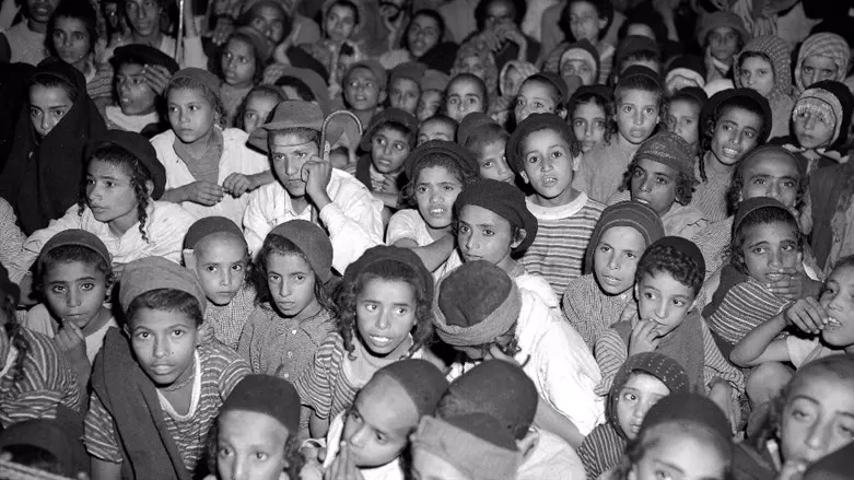 Yemenite Jewish children immigrating to Israel, 1949