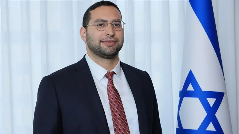 יצחק וסרלאוף