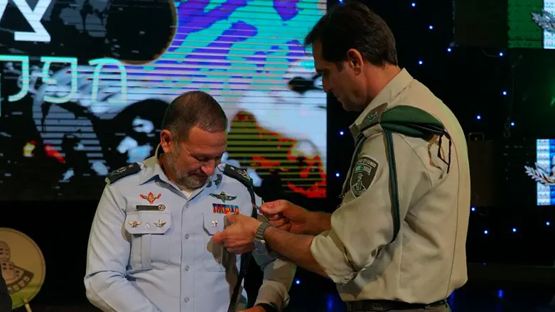 הענקת הדרגה למפכ"ל