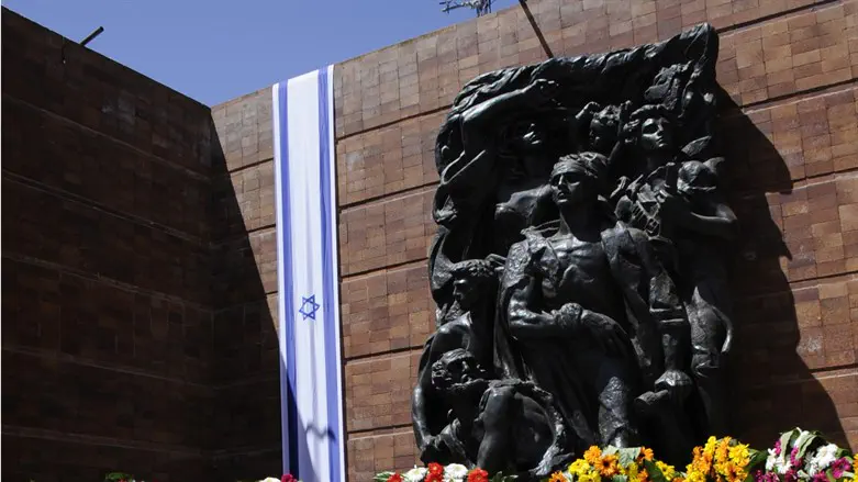Warsaw Ghetto Uprising statue at Yad Vashem
