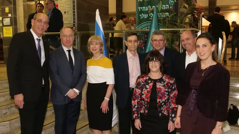 חנוכת המרכז לזכרו של הרב זקס