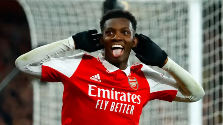 ארסנל בדרך לאליפות היסטורית אחרי 19 שנים