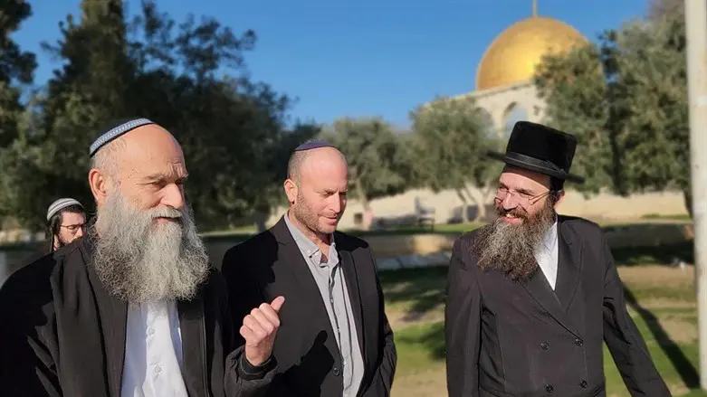 ח"כ יצחק קרויזר