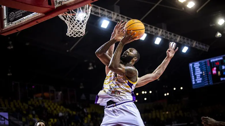 חולון מול שטרסבורג הערב. מפח נפש