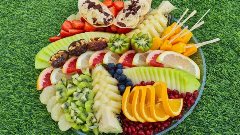 זה מגש הפירות שנלמד בסדנה בפחות משעת עבודה