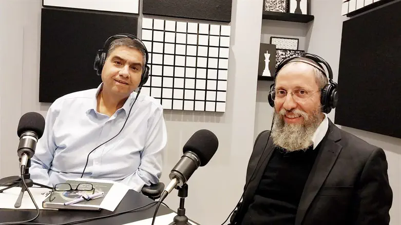 הרב יוסף צבי רימון ודודו סעדה