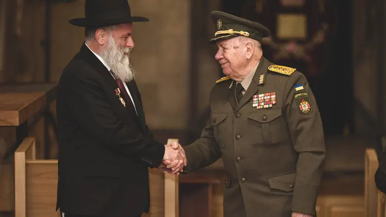 Rabbi Yonatan Markovich and Colonel Valentin Timpoievich