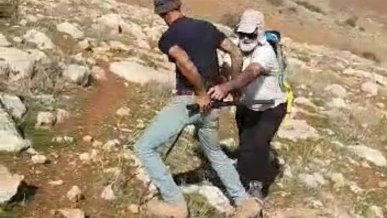 תיעוד ניסיון חטיפת הנשק