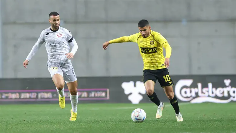 בר כהן מול חדרה הערב