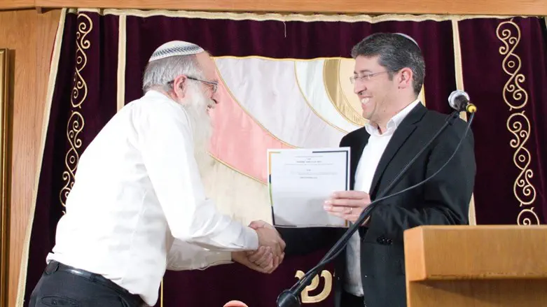 שותף של אמת למפעלי החינוך של הרב דרוקמן