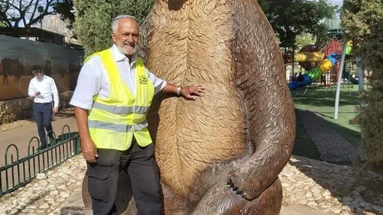 שמעון מעטוף