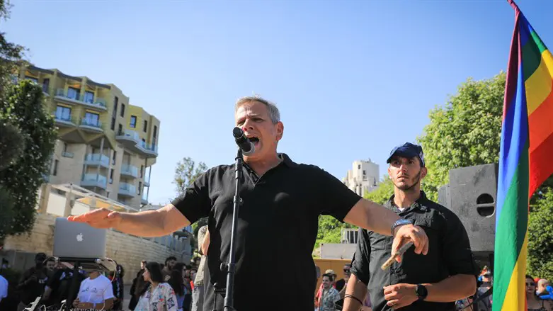 ניצן הורוביץ במצעד הגאווה בירושלים